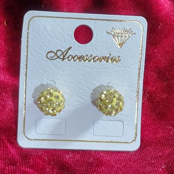 yellow two side Earing. condition new - Picture 2 of 3
